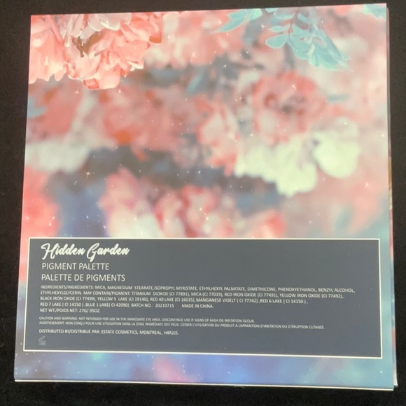 Estate Cosmetics Hidden Garden Eyeshadow Palette - Picture 2 of 4